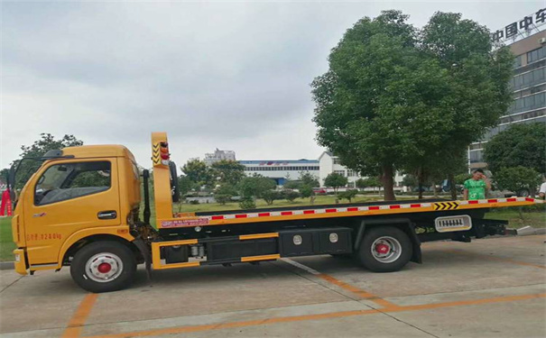 南汇定远24小时拖车救援电话号码，定远道路救援公司怎么收费的